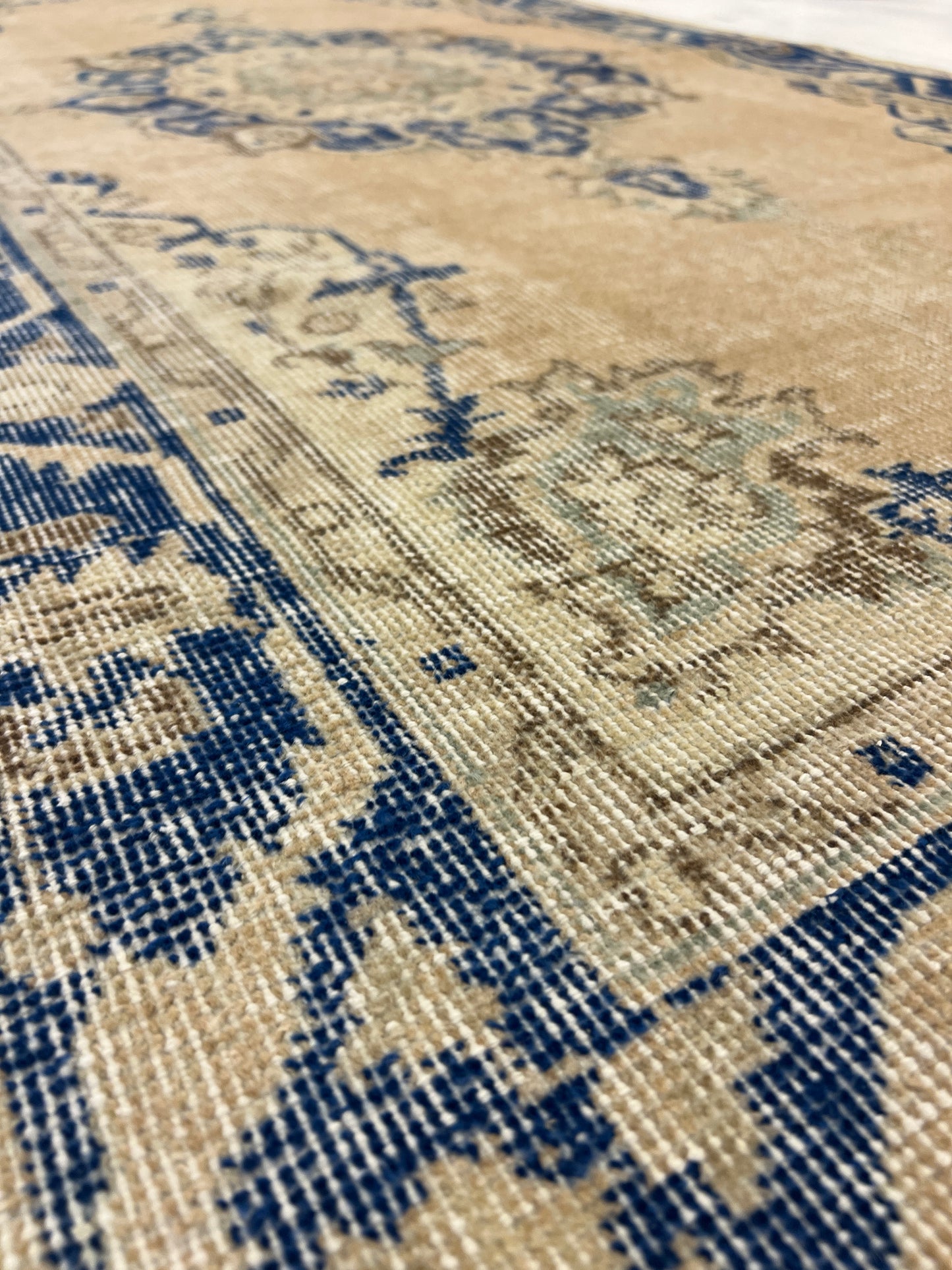 Vintage Turkish Peach & Blue 4x6