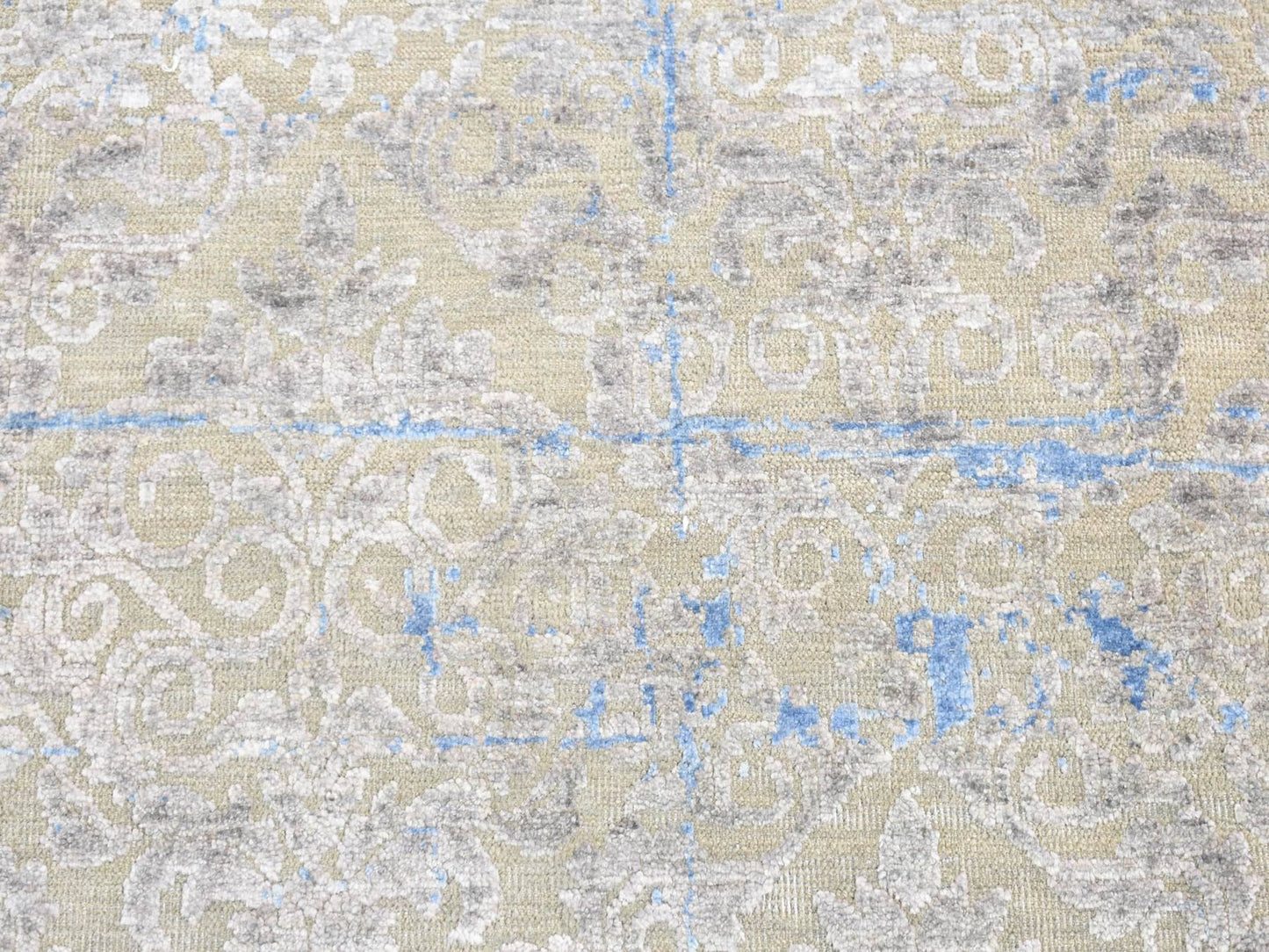 Pure Silk & Wool Gray 10x14